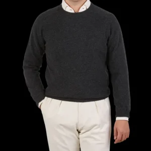 Alan Paine Sweaters | Charcoal Grey Lambswool Crew Neck