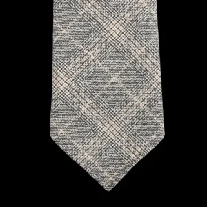 Dreaming Of Monday Ties | Grey Checked 7-Fold Vintage Wool Flannel Tie