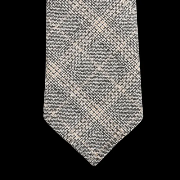 Dreaming Of Monday Ties | Grey Checked 7-Fold Vintage Wool Flannel Tie