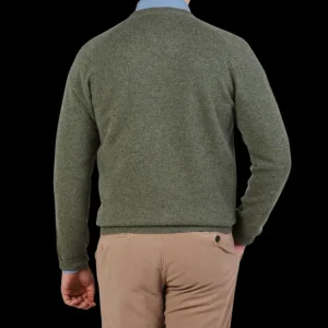 Alan Paine Knitwear | Landscape Green Lambswool V-Neck