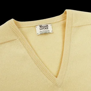 William Lockie Sweaters | Lemon Frost V-Neck Cashmere Sweater