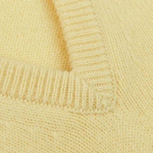 William Lockie Knitwear | Lemon Frost V-Neck Cashmere Sweater