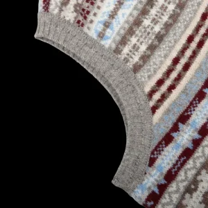 William Lockie Knitwear | Light Grey Fair Isle V-Neck Lambswool Slipover