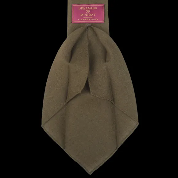 Dreaming Of Monday Ties | Olive Green 7-Fold Vintage Linen Tie